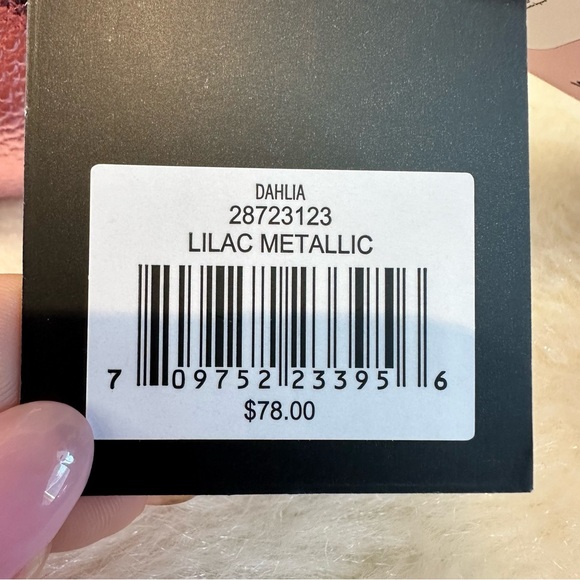 NANETTE LEPORE DAHLIA CROSSBODY/WRISTLET NWT - Picture 13 of 15